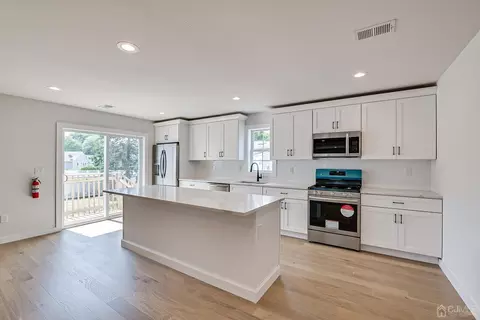 21 Brian Rd, Edison, NJ 08817 photo 18