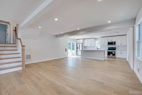 21 Brian Rd, Edison, NJ 08817 photo 15