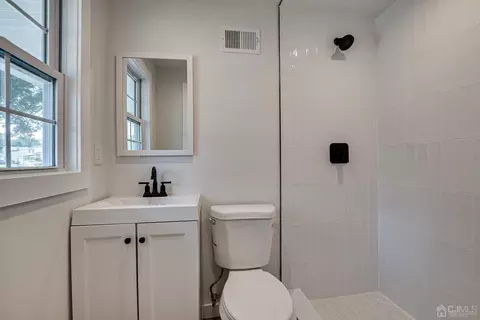 21 Brian Rd, Edison, NJ 08817 photo 9
