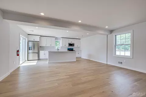 21 Brian Rd, Edison, NJ 08817 photo 16