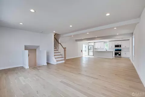 21 Brian Rd, Edison, NJ 08817 photo 11