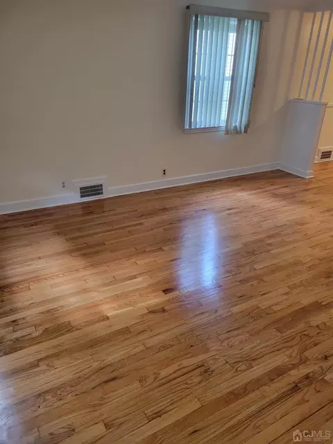 23 Macarthur Dr, Edison, NJ 08837 photo 5