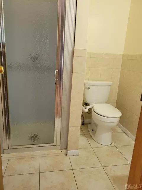 23 Macarthur Dr, Edison, NJ 08837 photo 6
