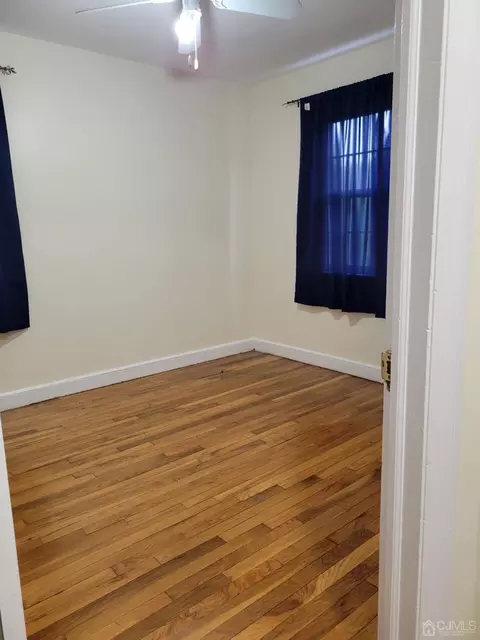 23 Macarthur Dr, Edison, NJ 08837 photo 11