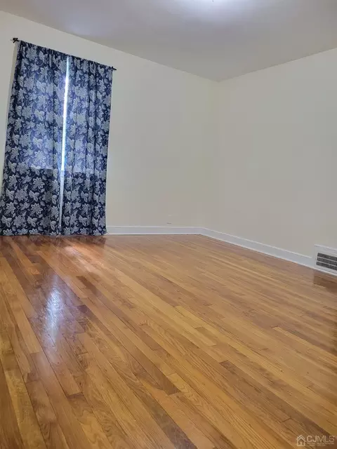 23 Macarthur Dr, Edison, NJ 08837 photo 12