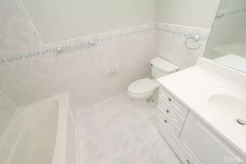 14 Snowflake Ln, Edison, NJ 08820 photo 30