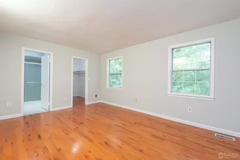 14 Snowflake Ln, Edison, NJ 08820 photo 20