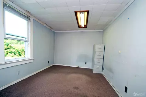 125 Vogel Pl, Middlesex, NJ 08846 photo 34