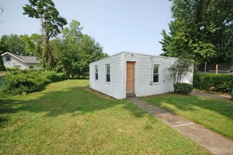 125 Vogel Pl, Middlesex, NJ 08846 photo 30