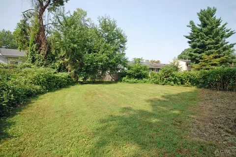 125 Vogel Pl, Middlesex, NJ 08846 photo 35