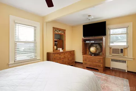 224 Shepherd Ave, Middlesex, NJ 08846 photo 19