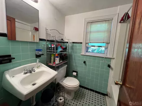 48 Riverview Ave E, Edison, NJ 08817 photo 17