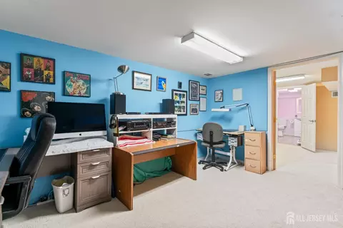 7 Ferris Rd, Edison, NJ 08817 photo 23