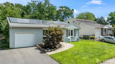 7 Ferris Rd, Edison, NJ 08817 photo 4