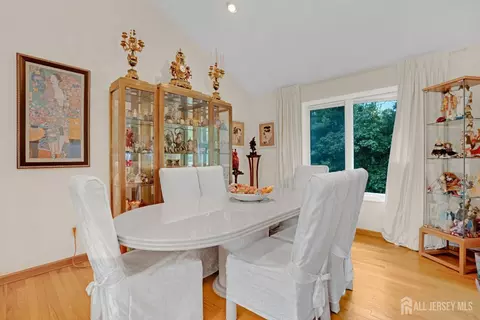 6 Herron Rd, Edison, NJ 08820 photo 13