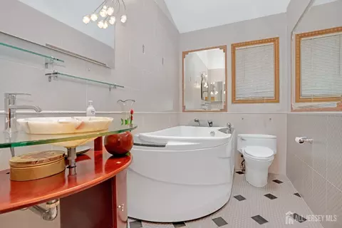6 Herron Rd, Edison, NJ 08820 photo 25