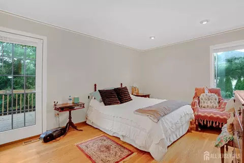 6 Herron Rd, Edison, NJ 08820 photo 18