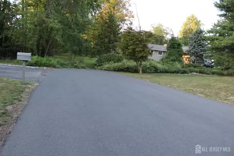6 Herron Rd, Edison, NJ 08820 photo 48