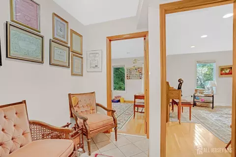 6 Herron Rd, Edison, NJ 08820 photo 29