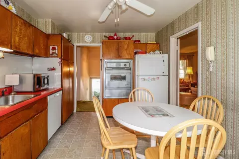 33 Harmon Rd, Edison, NJ 08837 photo 13