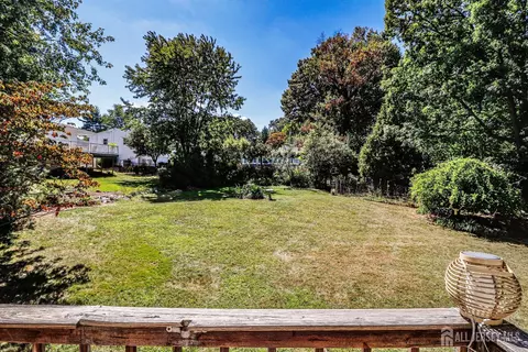 33 Harmon Rd, Edison, NJ 08837 photo 23