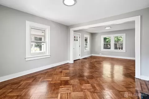 190 Shepherd Ave, Middlesex, NJ 08846 photo 8