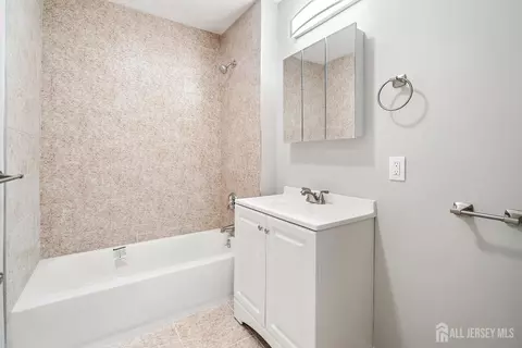 190 Shepherd Ave, Middlesex, NJ 08846 photo 16