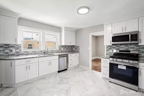 190 Shepherd Ave, Middlesex, NJ 08846 photo 12