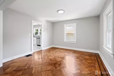 190 Shepherd Ave, Middlesex, NJ 08846 photo 9