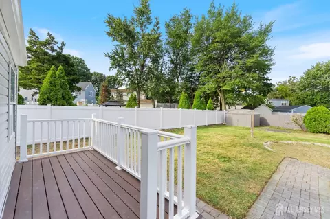 13 Becker Dr, Sayreville, NJ 08859 photo 42