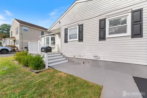 13 Becker Dr, Sayreville, NJ 08859 photo 39
