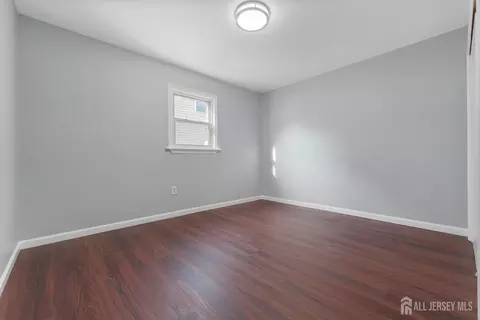 13 Becker Dr, Sayreville, NJ 08859 photo 17