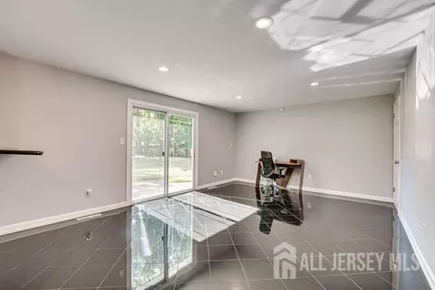 30 Jonathan Dr, Edison, NJ 08820 photo 20