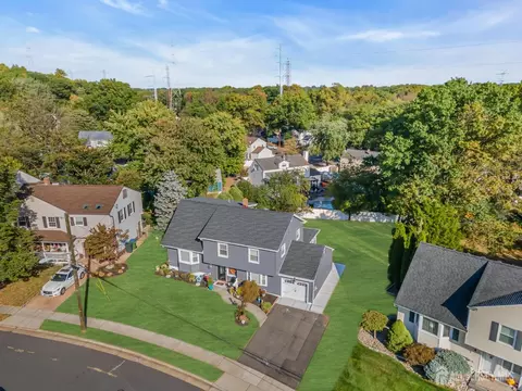 19 Phillips Rd, Edison, NJ 08817 photo 50