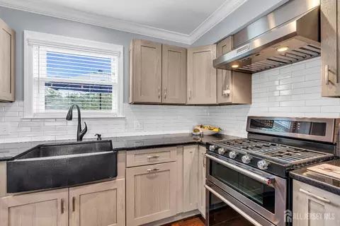 19 Phillips Rd, Edison, NJ 08817 photo 25