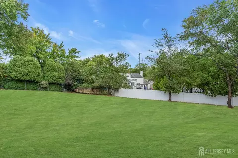 19 Phillips Rd, Edison, NJ 08817 photo 46