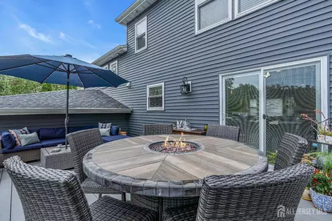 19 Phillips Rd, Edison, NJ 08817 photo 40