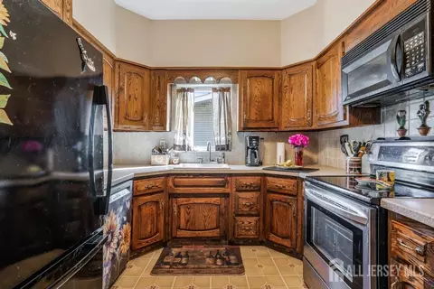 201 Chestnut St, Middlesex, NJ 08846 photo 15