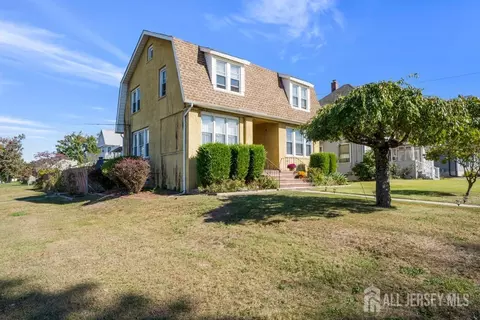 201 Chestnut St, Middlesex, NJ 08846 photo 3