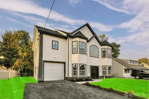 31 Ashley Rd, Edison, NJ 08817 photo 2