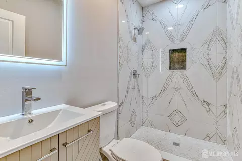 31 Ashley Rd, Edison, NJ 08817 photo 24