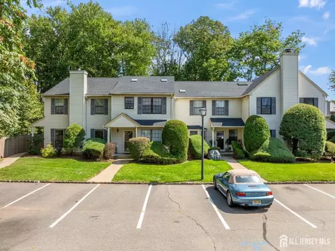 201 Maplecrest Rd, Edison, NJ 08820 photo 31