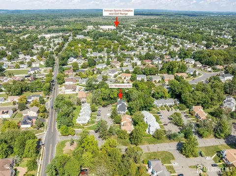 201 Maplecrest Rd, Edison, NJ 08820 photo 28