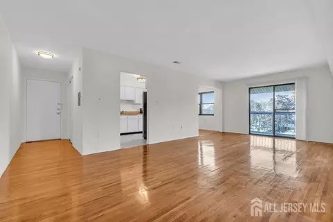 1816 Raspberry Ct, Edison, NJ 08817 photo 7