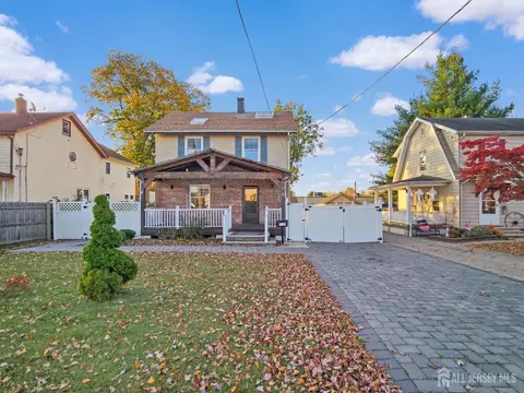 338 Runyon Ave, Middlesex, NJ 08846 photo 2