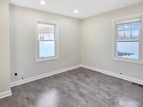 338 Runyon Ave, Middlesex, NJ 08846 photo 10