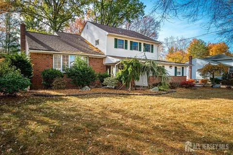 10 Pendleton Pl, Edison, NJ 08820 photo 3