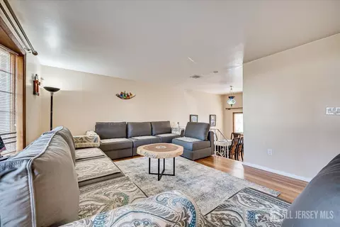 10 Pendleton Pl, Edison, NJ 08820 photo 19
