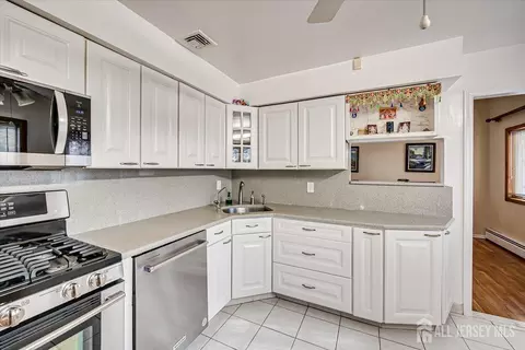 10 Pendleton Pl, Edison, NJ 08820 photo 15