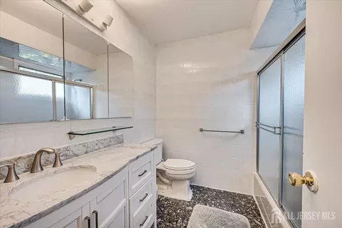 10 Pendleton Pl, Edison, NJ 08820 photo 33